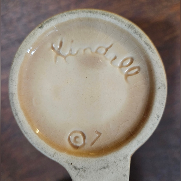 Dorothy Kindell vintage signed nude woman handled art pottery mug - Picture 3 of 7